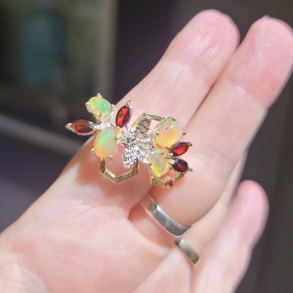 Opal & Garnet sterling & Gold honeycomb 🐝 bee ring sz8.5 - Picture 4 of 8